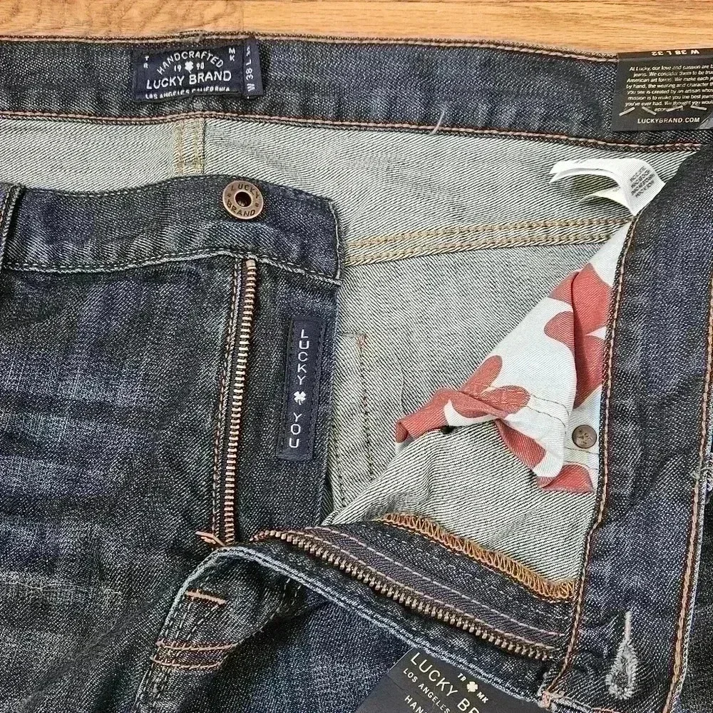 Lucky Brand 221 Original Straight Leg Straight Fit Jeans Size 38×32 NWT